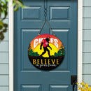 Kansas City Chiefs Bigfoot Round Door Decor with Hanging Rope, 18x18