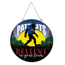 New England Patriots Bigfoot Round Door Decor with Hanging Rope, 18x18