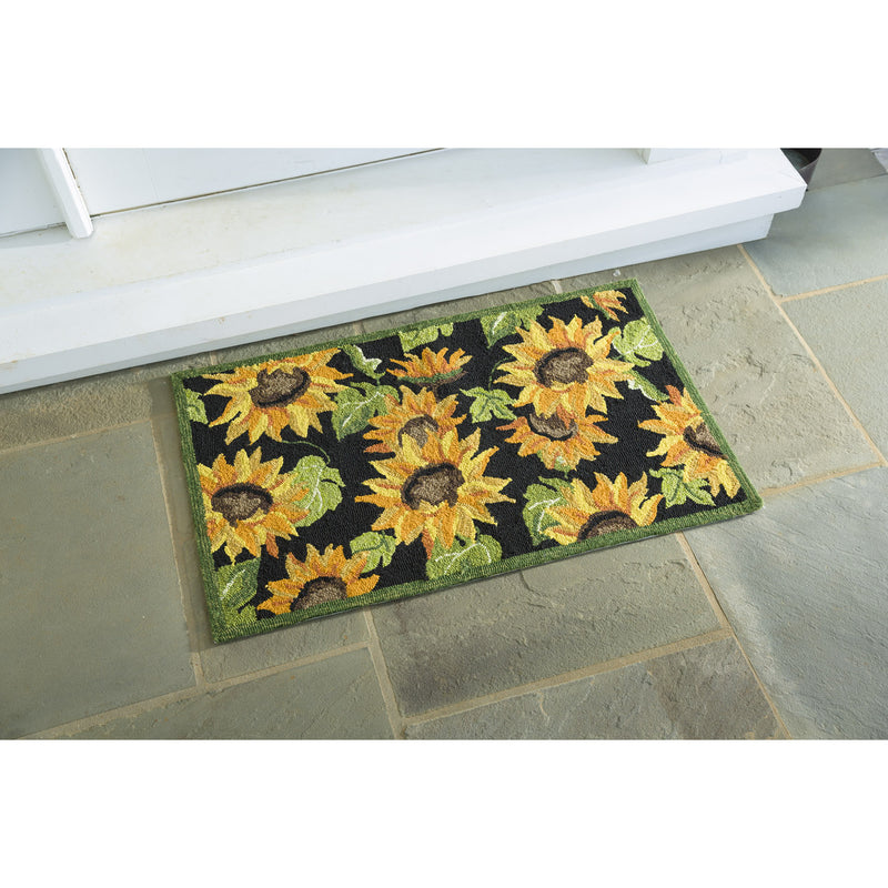 Indoor/Outdoor  Hooked  Rug,  Sunflowers 42"x24",4or119