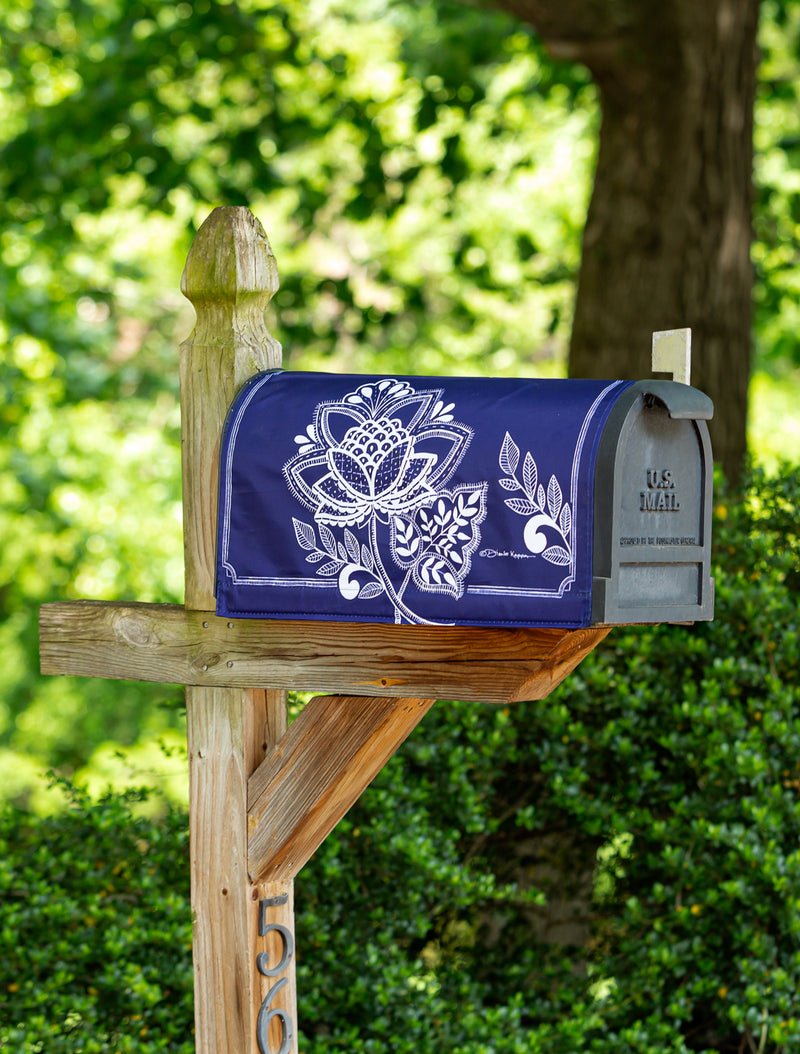 August Mailbox Cover,56840