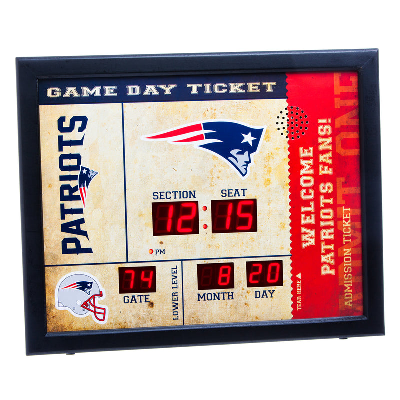 Bluetooth Scoreboard Wall Clock, New England Patriots,7cl3818